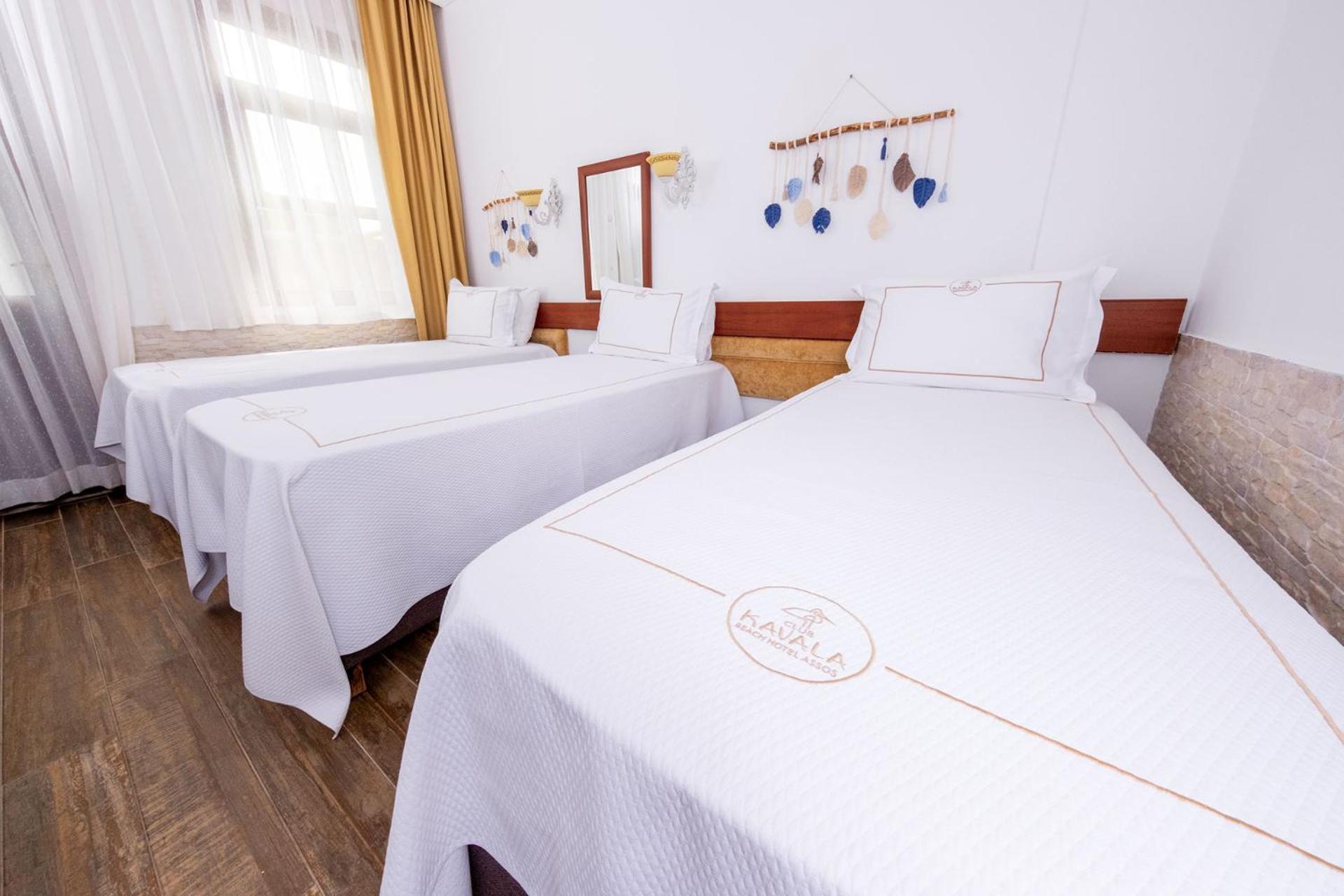 Club Kavala Beach Hotel Ассос Экстерьер фото