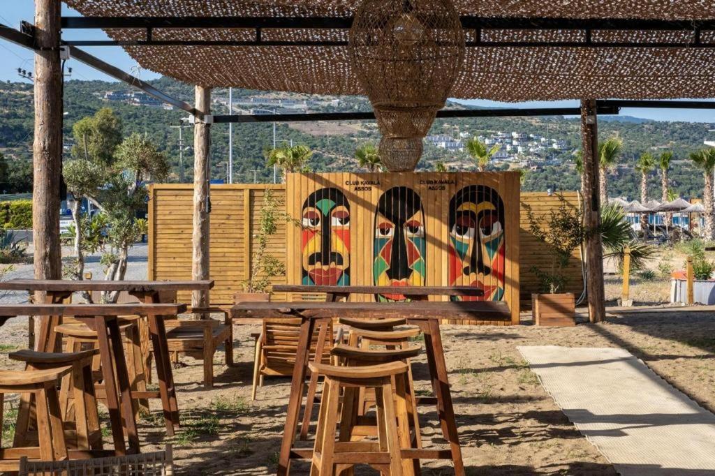 Club Kavala Beach Hotel Ассос Экстерьер фото